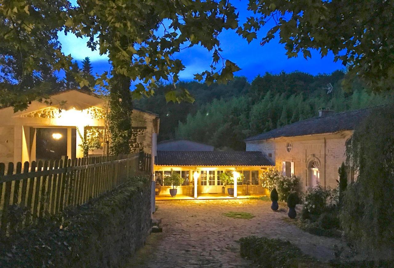 Moulin De Rioupassat Chambres D'Hotes De Charme Rauzan Exterior photo
